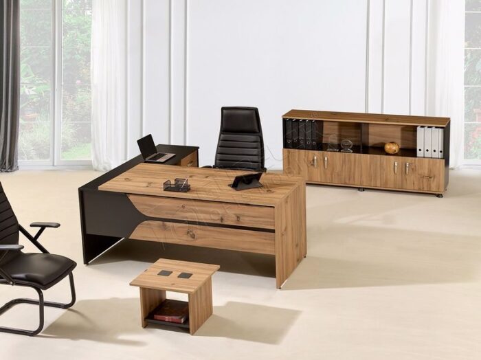 2052 - Modern Ofis Masaları